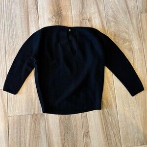 UNIQLO Sweater Womens Size M Black V-Neck Textured Knit Pullover Long